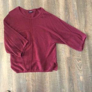 Beautiful Burgandy sweater -sz large